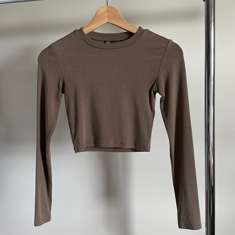 Zara Long Sleeve Cropped Shirt in Brown​